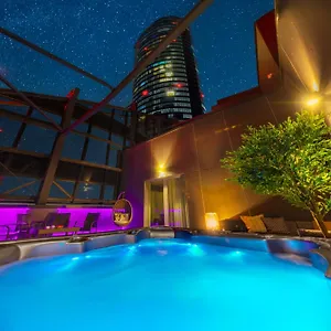 https://sky-tower-apartments.hotelswroclaw.com